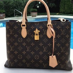 Louis Vuitton Montaigne